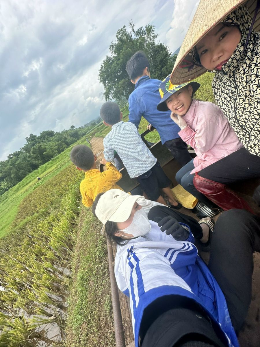 VỤ MÙA CỦA NGƯỜI DÂN TỘC TẠI HOÀ BÌNH 